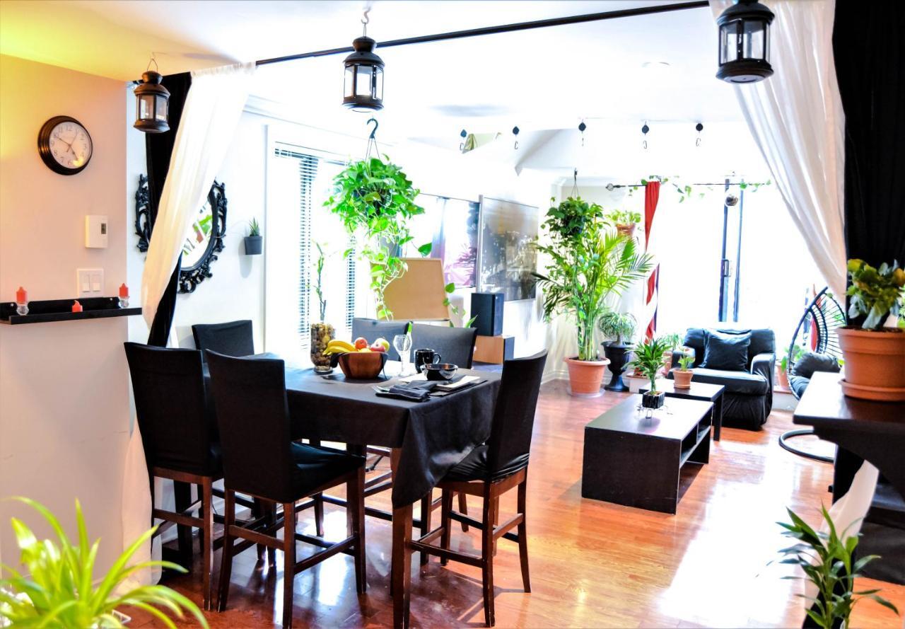Privee Au Village Montreal