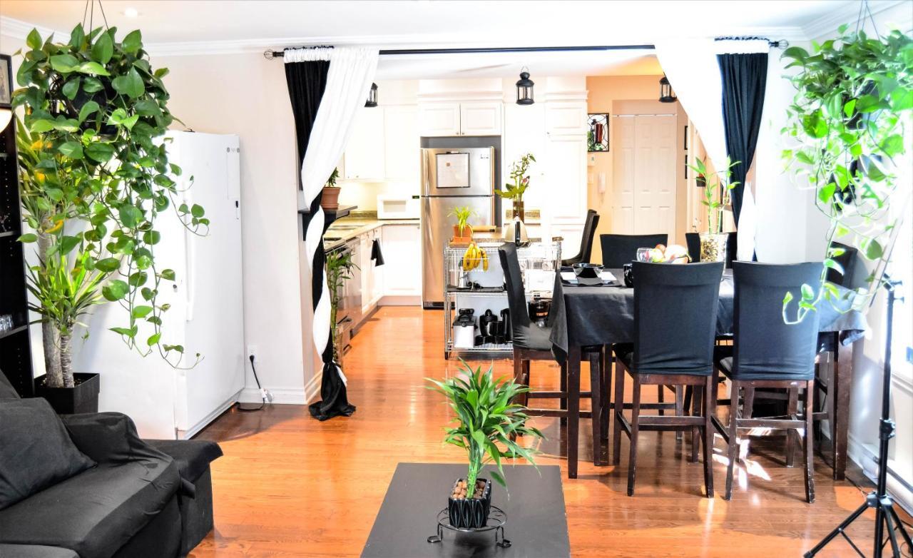 Privee Au Village *